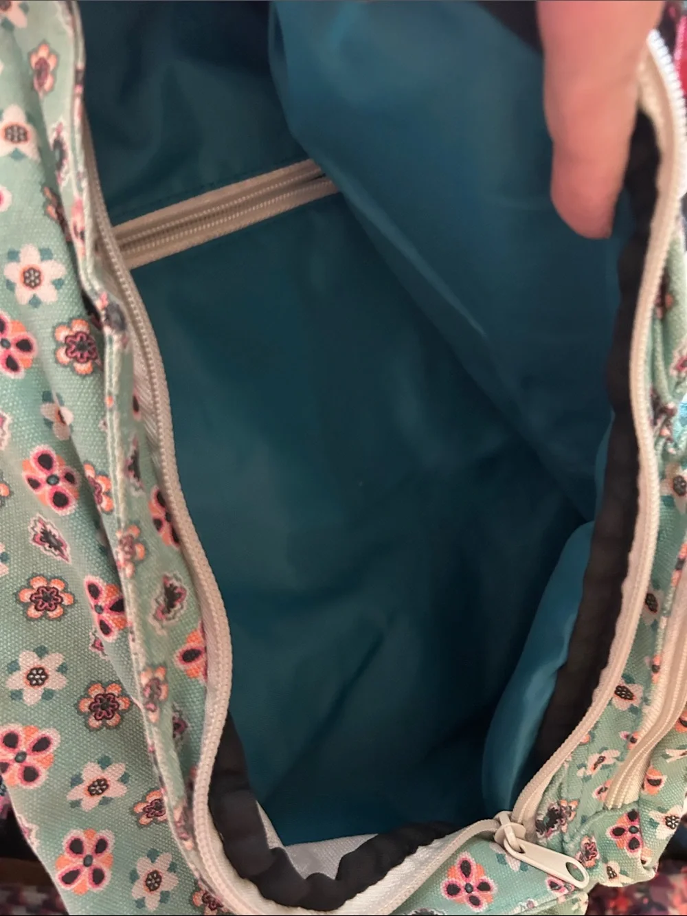 Kavu Kids Floral Sling Bag in Mint Green and Pink